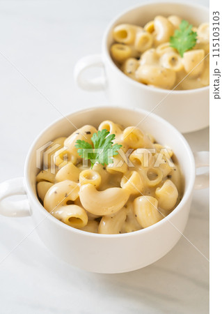 macaroni and cheese with herbs macaroni and cheese with herbs 115103103