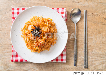 kimchi fried rice with seaweed and white sesame kimchi fried rice with seaweed and white sesame 115103523