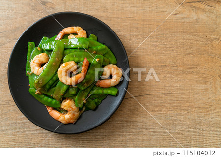 Stir-Fried Green Peas with Shrimp 115104012