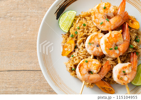 fried rice with shrimps skewers fried rice with shrimps skewers 115104955