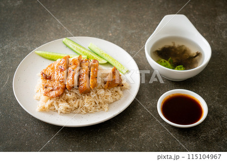Grilled Chicken with Steamed Rice Grilled Chicken with Steamed Rice 115104967