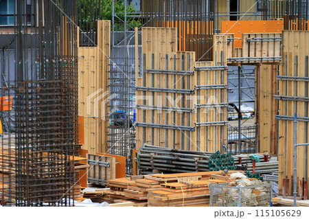 1階の型枠建て込み状況(建築工事) 1階の型枠建て込み状況(建築工事) 115105629