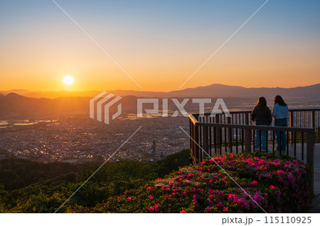 西蔵王公園展望広場・夕景 115110925