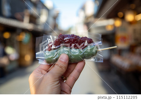 柴又といえばこの団子ですよね 115112205