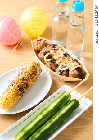 夏祭りの屋台料理 115112467