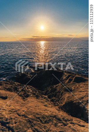稚児ヶ淵の夕日 稚児ヶ淵の夕日 115112939