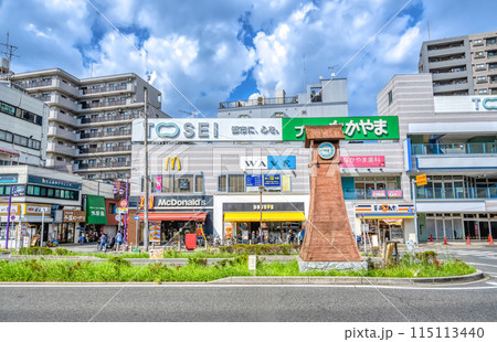 千葉県船橋市の都市風景 下総中山駅 千葉県船橋市の都市風景 下総中山駅 115113440