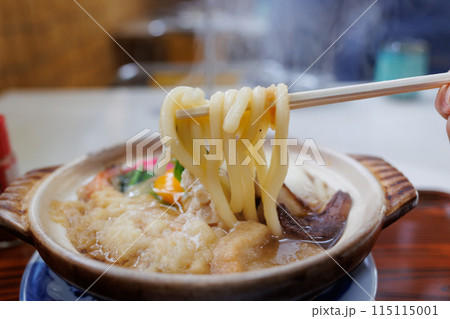 食堂のなべ焼きうどん(青森県六ヶ所村) 食堂のなべ焼きうどん(青森県六ヶ所村) 115115001