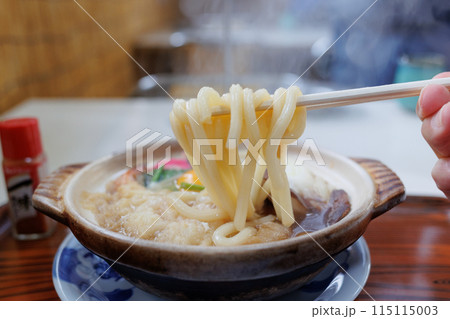 冬のなべ焼きうどん(青森県六ヶ所村) 冬のなべ焼きうどん(青森県六ヶ所村) 115115003