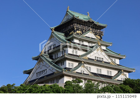 大阪城、春、夏、初夏、秋、タワマンのラウンジから望む新緑の大阪城、大阪城公園、大阪観光、関西観光 115115049