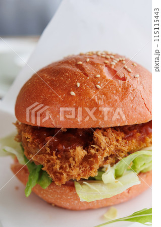 茅ヶ崎のアジフライバーガー 115115443