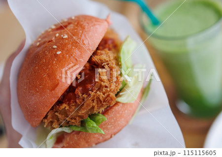 茅ヶ崎のアジフライバーガー 茅ヶ崎のアジフライバーガー 115115605