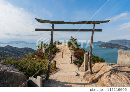 小瀬石鎚神社 - 重岩 小瀬石鎚神社 - 重岩 115116606