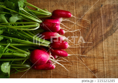 fresh radish on table close up 115121285