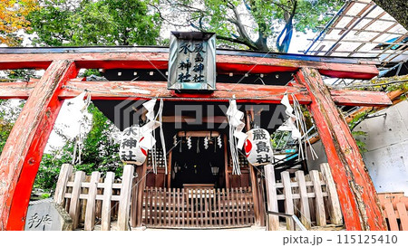 杉並区阿佐谷南 馬橋稲荷神社の境内社 杉並区阿佐谷南 馬橋稲荷神社の境内社 115125410