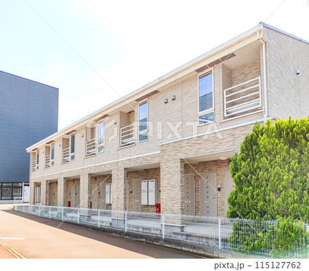 モダンなデザインの新築アパート 115127762