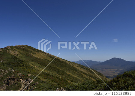 至仏山登山、尾瀬、群馬県 至仏山登山、尾瀬、群馬県 115128983