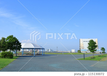 神奈川県・川崎市・東扇島東公園 115130072