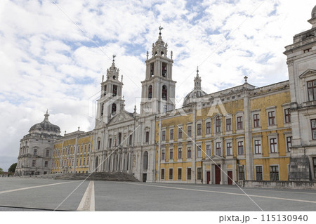 National Palace of Mafra, Portugal - cloudy sky 115130940