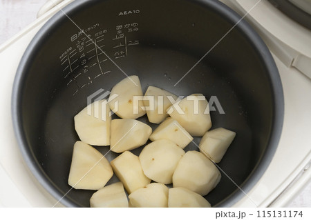 炊飯器料理 肉じゃが 炊飯器料理 肉じゃが 115131174