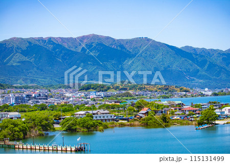 【びわ湖風景】琵琶湖大橋からのマリンブルーの眺め 115131499