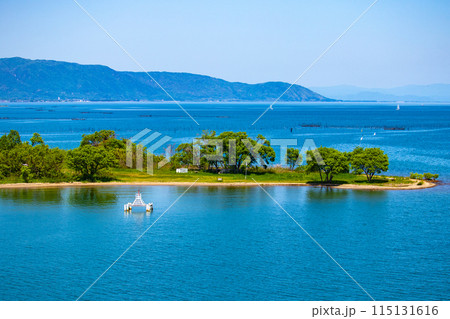 【びわ湖風景】琵琶湖大橋からのマリンブルーの眺め 115131616