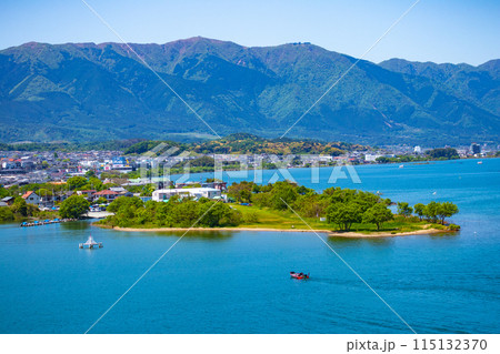【びわ湖風景】琵琶湖大橋からのマリンブルーの眺め 【びわ湖風景】琵琶湖大橋からのマリンブルーの眺め 115132370