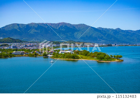 【びわ湖風景】琵琶湖大橋からのマリンブルーの眺め 115132483