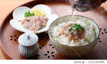 いかの塩辛のお茶漬け 国産スルメイカ使用 115132484