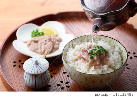 いかの塩辛のお茶漬け 国産スルメイカ使用 いかの塩辛のお茶漬け 国産スルメイカ使用 115132485