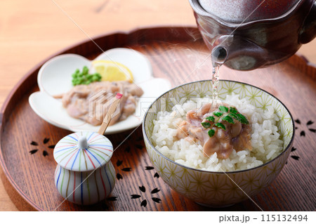 いかの塩辛のお茶漬け 国産スルメイカ使用 いかの塩辛のお茶漬け 国産スルメイカ使用 115132494