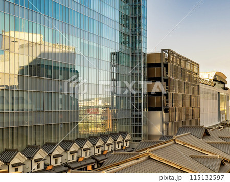 日本の神奈川県小田原都市にある昔の日本の江戸の宿場町をイメージした商業施設ミナカ小田原 115132597