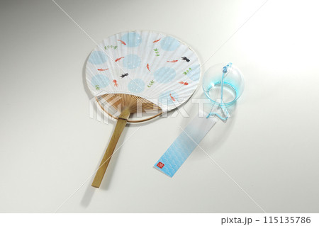 風鈴と団扇 115135786