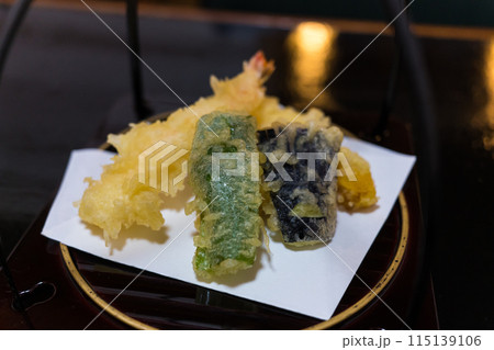 高級料亭で食べられる、天ぷらの盛り合わせ 高級料亭で食べられる、天ぷらの盛り合わせ 115139106