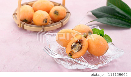 初夏の味覚 びわ (香川県産) 初夏の味覚 びわ (香川県産) 115139662