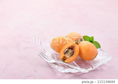 初夏の味覚　びわ （香川県産） 115139684