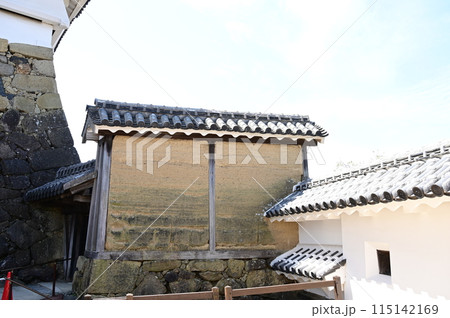 ほノ門と油壁（世界遺産姫路城） 115142169