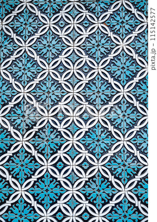 tile mosaic with oriental Arabic Uzbek pattern decorated with floral ornament 115142577