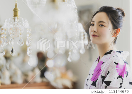 浴衣を着た女性 浴衣を着た女性 115144679