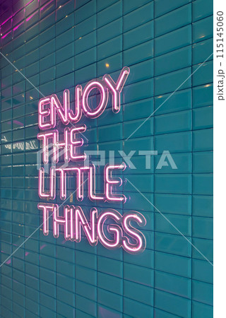 Enjoy the little things - Neon light 115145060