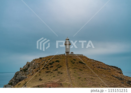 長崎県の五島市にある大瀬埼灯台の風景 115151231