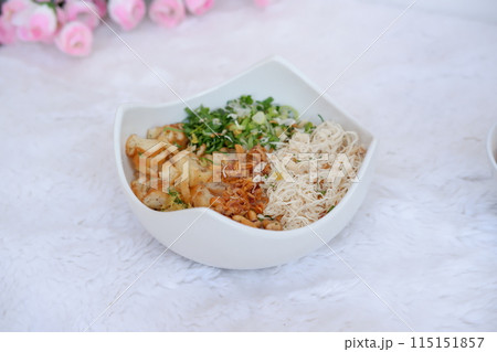 delicious chicken porridge as a background delicious chicken porridge as a background 115151857