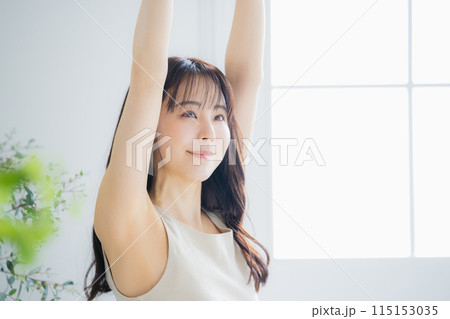 若い女性のビューティーイメージ 若い女性のビューティーイメージ 115153035