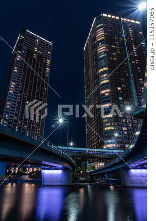 東京芝浦江南地区の渚橋夜景 115157065