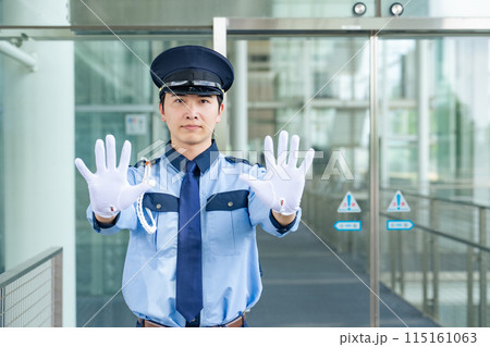 ブロックする警備員 115161063