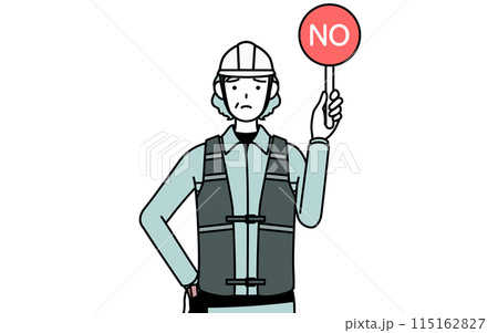 不正解を示す×の棒を持つヘルメットと作業着姿のシニア女性技師 不正解を示す×の棒を持つヘルメットと作業着姿のシニア女性技師 115162827