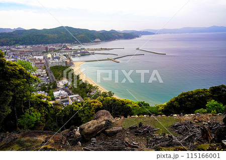 兵庫県淡路島　洲本城　城から見る洲本港 115166001