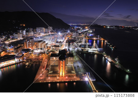 門司港レトロ展望室からの夜景 115173808