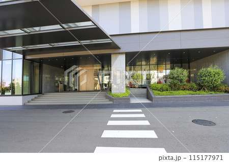 キングスカイフロント 島津製作所のメインエントランス キングスカイフロント 島津製作所のメインエントランス 115177971