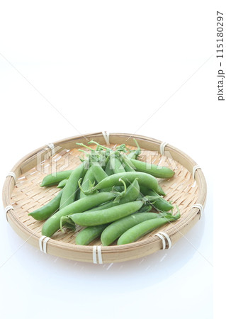 スナップエンドウザル入り斜俯瞰 115180297